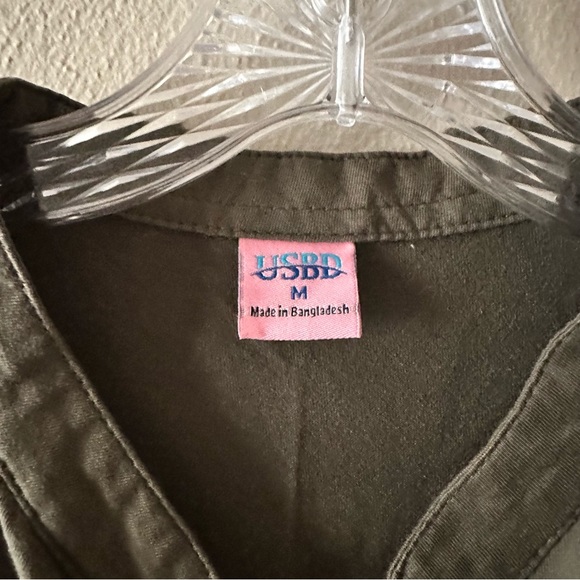 USBD Green Pocket Button Up Short Sleeve Shirt Size Medium - Picture 3 of 5